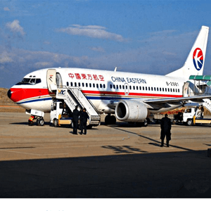 观音机场货运航空快运业稳步发展的原因是什么？
